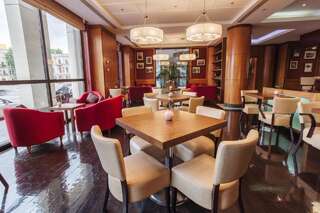 Отель Courtyard by Marriott Tbilisi Тбилиси-6